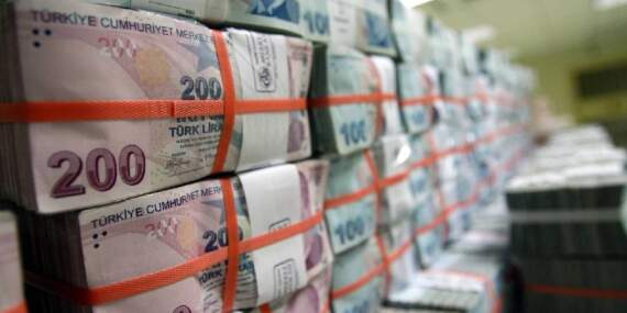 Bütçede Nisan şoku: Açık ikiye katlandı, harcama kalemleri kontrolden çıktı