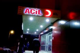 Devrilen traktörün altında kalan çocuk, yaşamını yitirdi