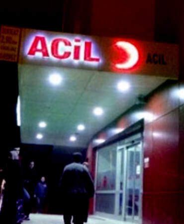 Devrilen traktörün altında kalan çocuk, yaşamını yitirdi