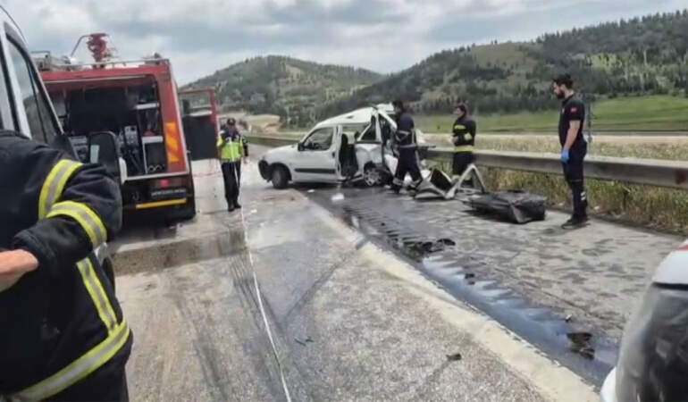 TAG Otoyolu’nda tır kazası: Ölü ve yaralılar var