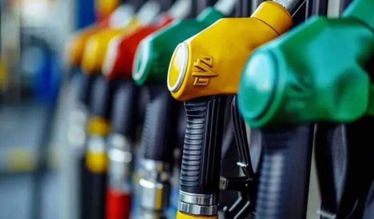 Motorine 1,974 TL zam yolda: İl il yeni fiyat listesi belli oldu