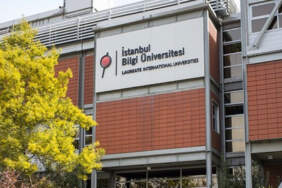 Gece yarısı Resmi Gazete’de sürpriz karar: İstanbul Bilgi Üniversitesi’nin faaliyet izni kaldırıldı
