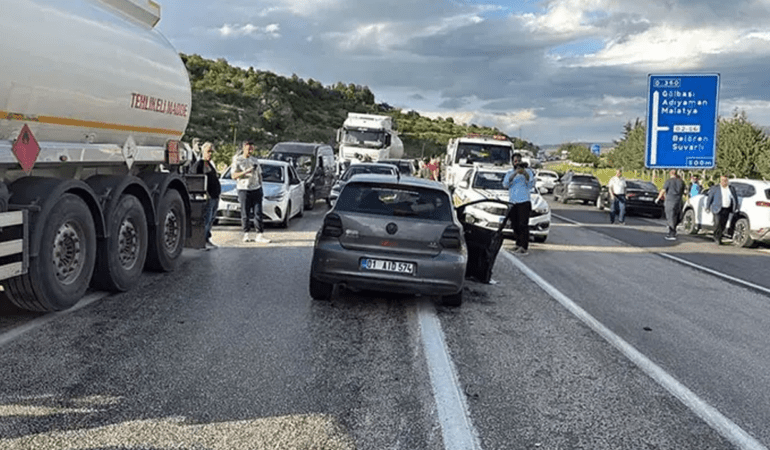 Adıyaman’da Feci Kaza… Üç Ölü, Dört Yaralı
