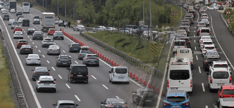Bayram Göçü Başladı: Trafik Birçok Noktada Durma Noktasına Geldi