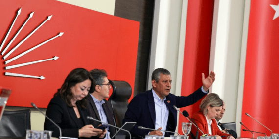 CHP’nin Kritik PM Toplantısında Neler Konuşuldu? İşte Tüm Detaylar