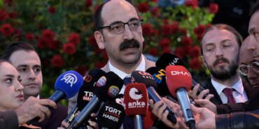 Kemal Kılıçdaroğlu İl ve İlçe Örgütlerini Görevden mi Aldı? Resmi Açıklama Geldi