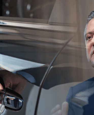 Özel Hakkında Çarpıcı İddia: ‘Lüks Araç Aldı, İç Dizaynını Tutuklu İş İnsanına Yaptırdı’