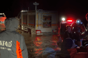 Tekir Gölü’nde Zamanla Yarış! Mahsur Kalan Gençler Kurtarıldı