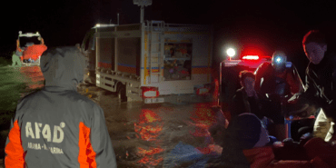 Tekir Gölü’nde Zamanla Yarış! Mahsur Kalan Gençler Kurtarıldı