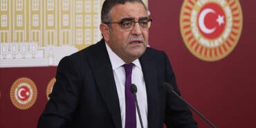 Sezgin Tanrıkulu’ndan PM toplantısı tepkisi: Bu yaşananlar akıl tutulmasıdır