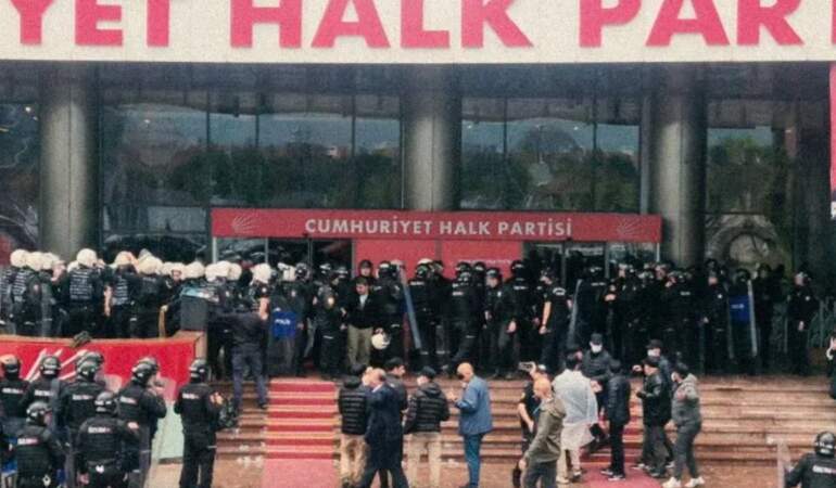 TİP’ten CHP Genel Merkezi’ne yönelik polis müdahalesine tepki: “Saray darbesine teslim olmayacağız”