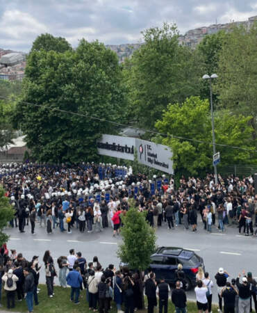 Erdoğan’dan geri adım: Bilgi Üniversitesi yeniden açıldı