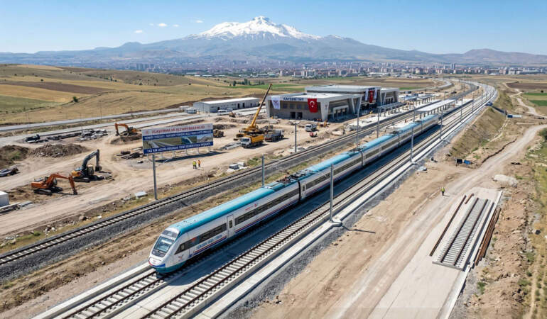 Kayseri YHT ne zaman açılacak? Kayseri hızlı tren nereden geçecek? Yerköy Kayseri YHT son durum ne? 15 tünelden oluşan dev proje