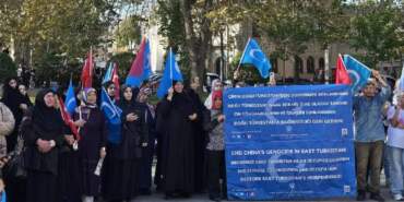 Uygurlar, Çin’in soykırımı 13. yılına girerken Doğu Türkistan bağımsızlığına destek talep ediyor