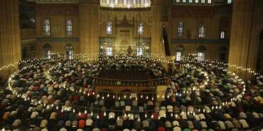 2026 İzmir Kurban Bayramı namazı saat kaçta? Diyanet takvimi ile İzmir Kurban Bayramı namazı vakti belli oldu