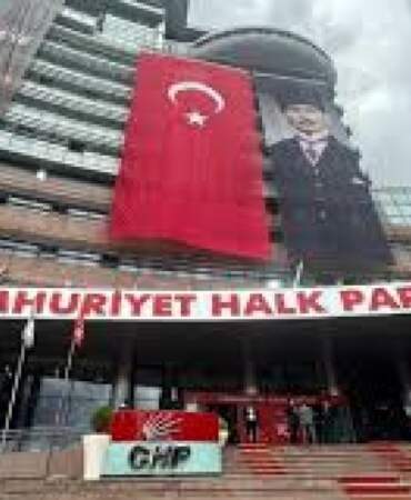 Dış basında “mutlak butlan” tartışması: Siyasi kriz, sivil direniş, dönüm noktası