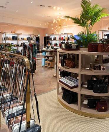 İngiliz moda devi çöktü: Ülke genelindeki tüm mağazalar kapanıyor