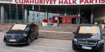Kılıçdaroğlu’ndan araç kararı: İki otomobil satışa çıkarıldı