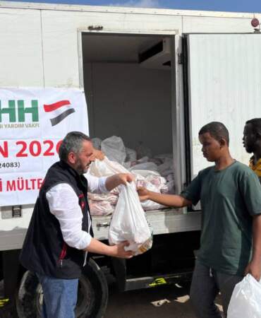 İHH, Kurban Bayramı’nda milyonlarca ihtiyaç sahibine ulaştı