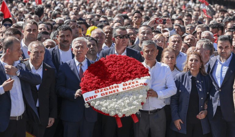 5 Belediye Başkanından Mansur Yavaş Kararı: ‘Özgür Özel’in Yanında Yer Alırsa…’