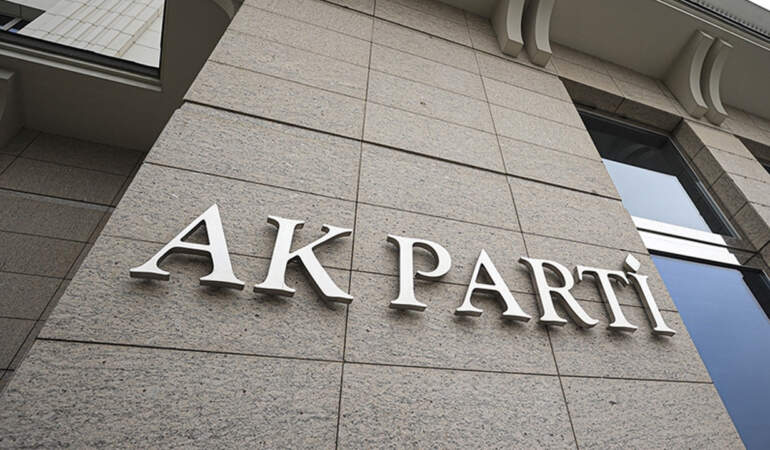 AK Parti Teşkilat Başkanlığı Duyurdu: 4 İlde İl Başkanları Değişti