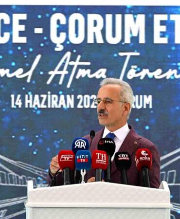 Ankara-Samsun Hızlı Tren Süresi 2.5 Saate Düşecek