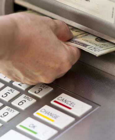 ATM’leri Sahte Dolarla Vurdular: İstanbul Merkezli 6 İlde ’50 Dolar’ Operasyonu