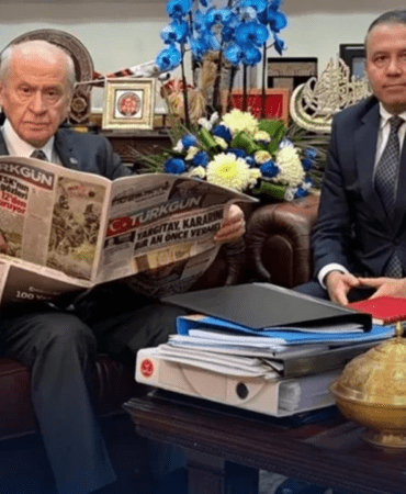 Bahçeli’den CHP’ye İtidal Çağrısı: ‘Paralel Liderlik Toplumsal İstikrarı Bozar’