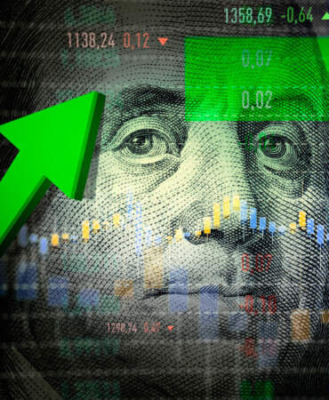 Dolar Tarihi Zirvede: Döviz Piyasaları Güne Hareketli Başladı