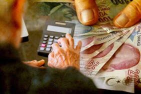 Emekliye ne Kadar Zam Yapılacak? Cuma Günü için Nefesler Tutuldu