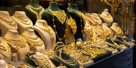 Fed ve Orta Doğu Krizi Fiyatları Vurdu: Altında Şok Düşüş