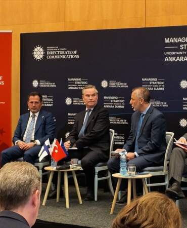 Helsinki’de NATO Paneli