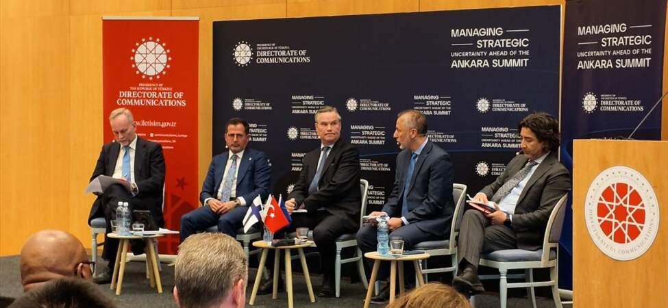 Helsinki’de NATO Paneli