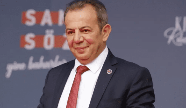 İhracı İstenmişti: Tanju Özcan İstifa Etti
