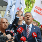 Özel’den Açlık Grevindeki Öğretmenlere Destek Ziyareti