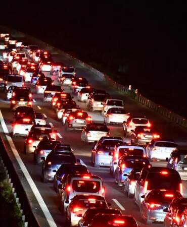 TEM Otoyolu’nda İstanbul yönü trafiğe kapatılıyor