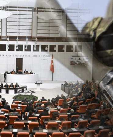 TSK’da Dev Reform Paketi Meclis’te: Sözleşmeli Erlere Kamuda Yüzde 10 Kontenjan Zorunluluğu Getirildi