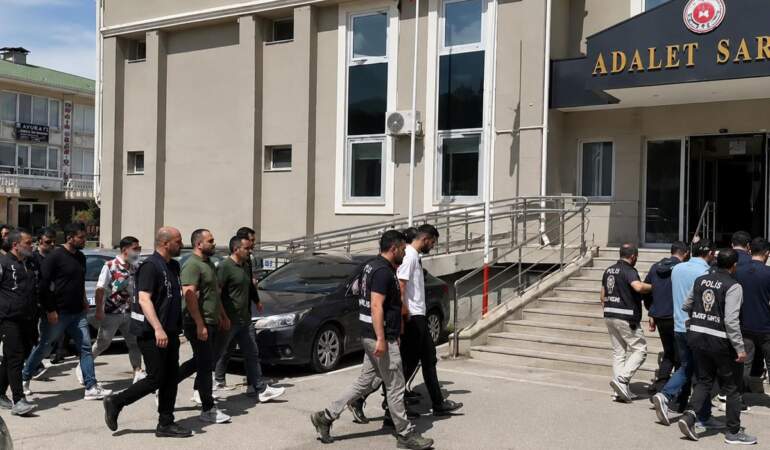 Yasa dışı bahis çetesi operasyonunda 203 milyar TL’lik para trafiği tespit edildi