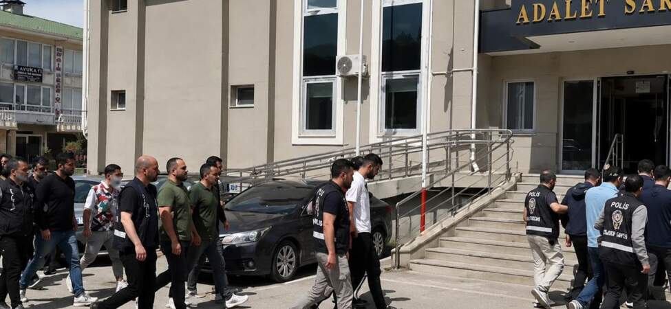 Yasa dışı bahis çetesi operasyonunda 203 milyar TL’lik para trafiği tespit edildi