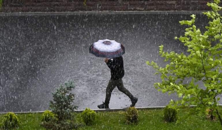 Meteorolojinin duayen ismi uyardı: Trakya soğuğu bu akşam İstanbul’a geliyor