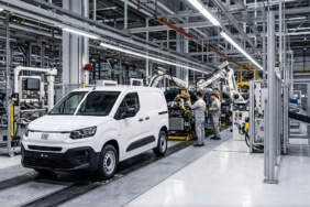 Yeni Fiat Doblo nerede üretilecek? Doblo Bursa’ya ne zaman geliyor? Fiat Doblo üretimi Türkiye’de mi olacak? 3 yıllık hasret bitiyor