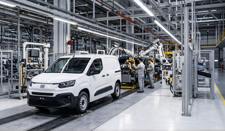 Yeni Fiat Doblo nerede üretilecek? Doblo Bursa’ya ne zaman geliyor? Fiat Doblo üretimi Türkiye’de mi olacak? 3 yıllık hasret bitiyor