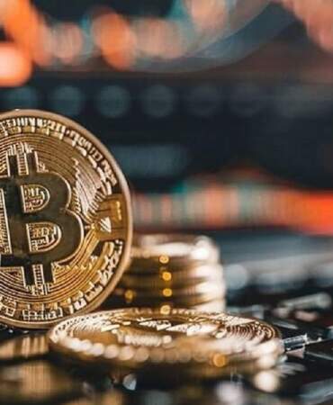 Bitcoin’de yükseliş umudu sürüyor: Kritik direnç yakın