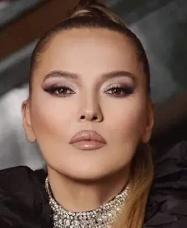 Demet Akalın’dan sosyal medyadaki dolandırıcılara sert tepki: “İsmimizi kullanıp reklam yapıyorlar!”