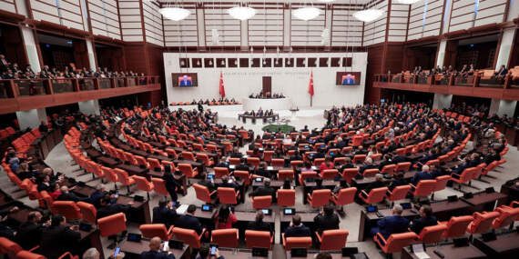 Meclis’te yeni hafta: Öğrenci affı gündemde