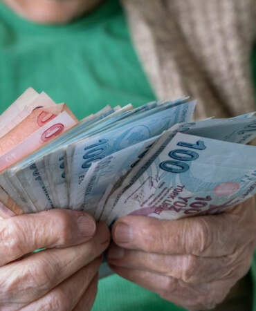 En düşük emekli aylığı 23 bin 552 lira oldu