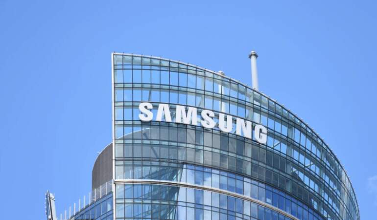 Samsung’da 700’den fazla çalışan işini kaybedecek