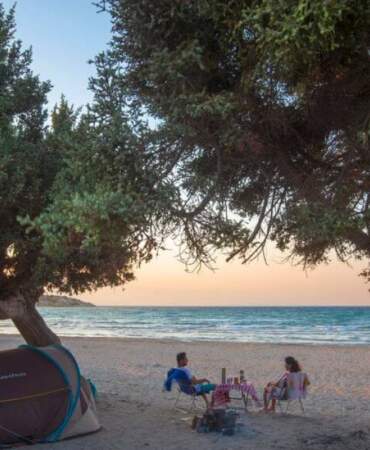 Çeşme’de bedava plaj arayanlar yaşadı: İncecik kumuyla o sahil dolup taşıyor