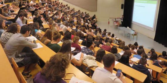Üniversitelerde 16 yeni program tercih kılavuzunda