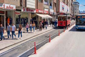 Metreyi ve tartıyı elinize alıp hemen kontrol edin: İşte Türkiye’nin boy ve kilo ortalaması
